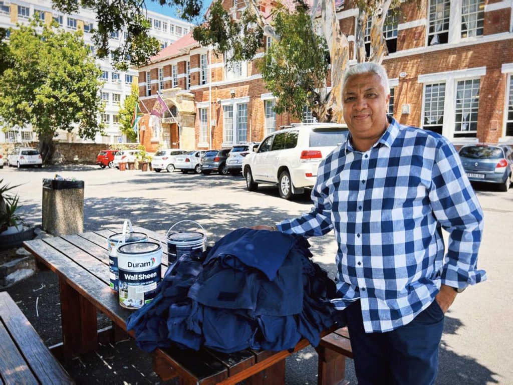 Prestwich Street Primary School x School Clothes Donation